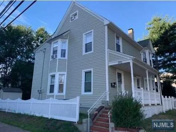 377-381 Trenton Ave, Paterson, NJ 07503