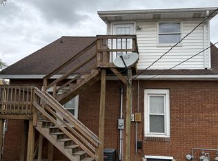 307 1/2 W 6th St, Jasper, IN 47546
