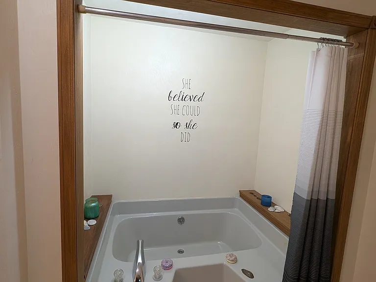 2633 Bay Rd — Photo 15
