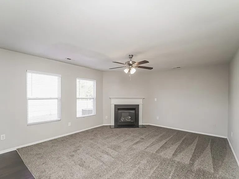 4405 Larkhaven Village Dr — Photo 5