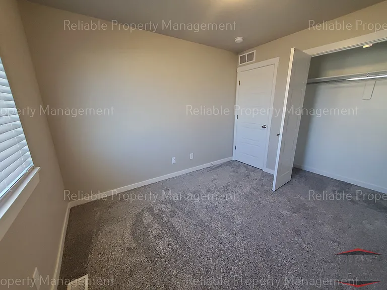 2015 Lawrence Ln #403 — Photo 11