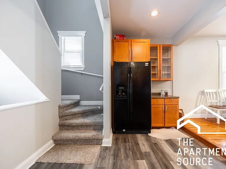 4320 N Lawndale Ave #4319-2 — Photo 1