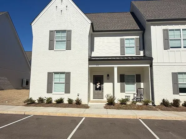 610 Cottage Grove Cir, Oxford, MS 38655