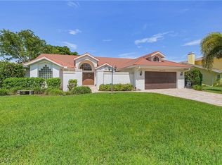 6760 Willow Lake Cir, Fort Myers, FL 33966