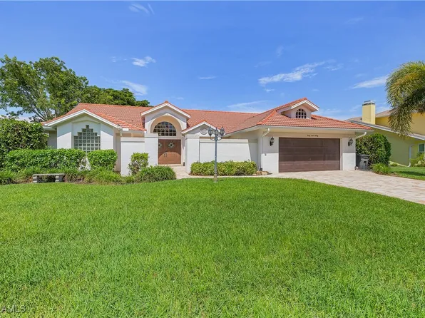 6760 Willow Lake Cir, Fort Myers, FL 33966