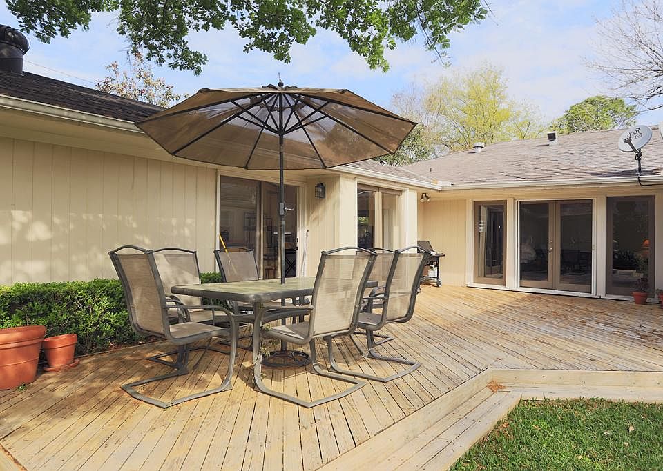 2nd image of 3859 Tartan Ln