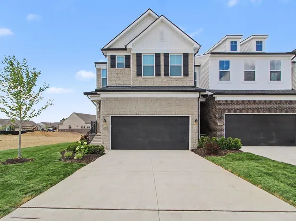 5660 Corgi Dr, Ann Arbor, MI 48108