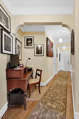 Sold by Compass | media 7