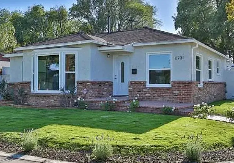 6731 Rubio Ave — Photo 1