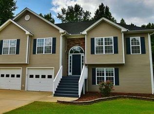 6514 Bearing Dr, Flowery Branch, GA 30542