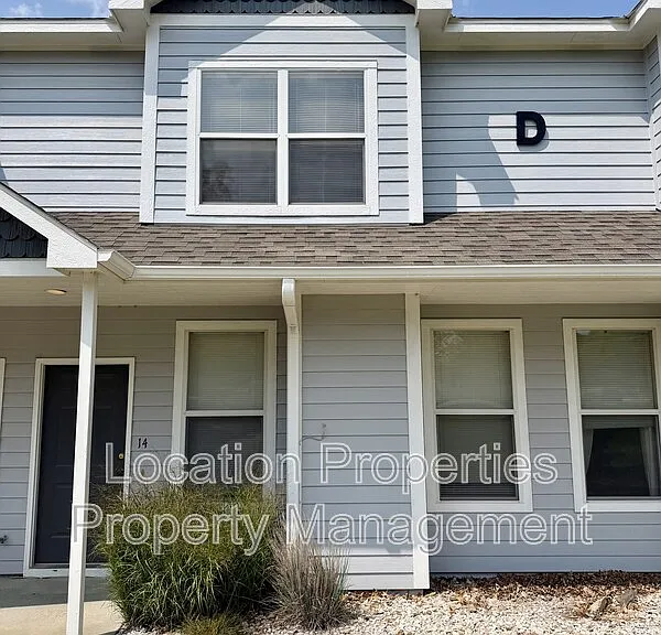 2201 Westdale Rd #D14 — Photo 1