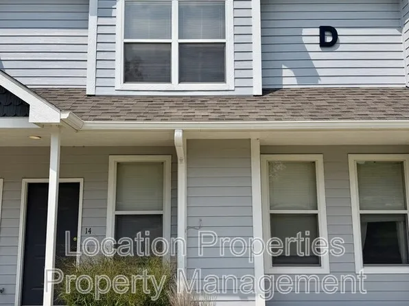 2201 Westdale Rd, Lawrence, KS