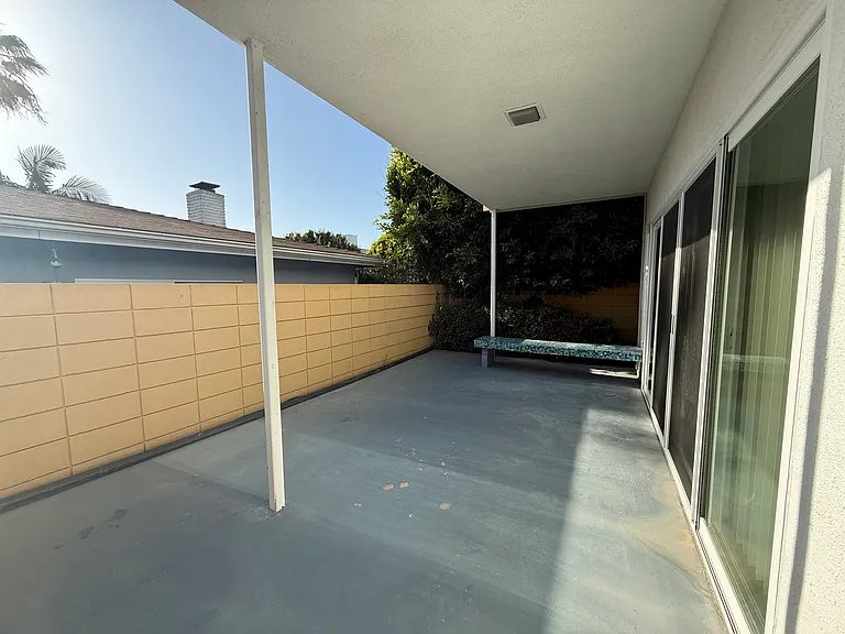 7838 W Manchester Ave #1 — Photo 23