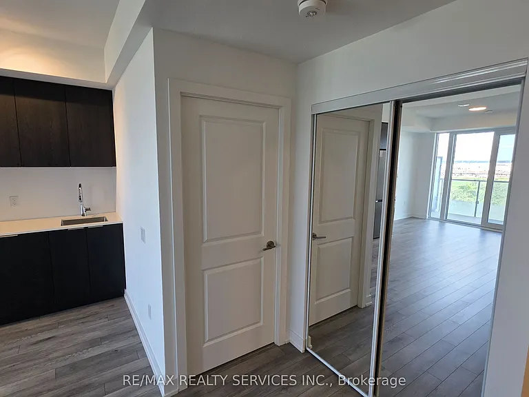 15 Skyridge Dr #2210 — Photo 5