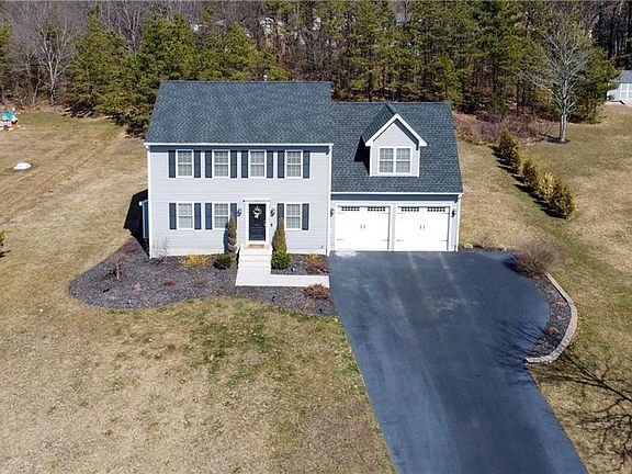 2nd image of 77 Austin Meadows Ln