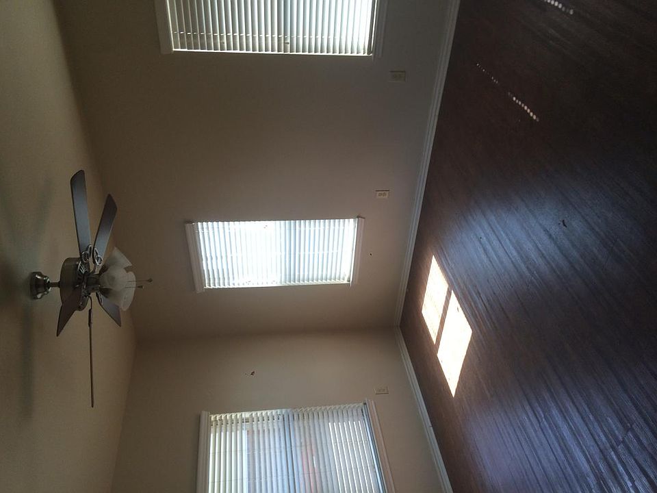 2nd image of 2409 13th St APT 11