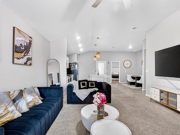 5th image of 6801 Rio Pl