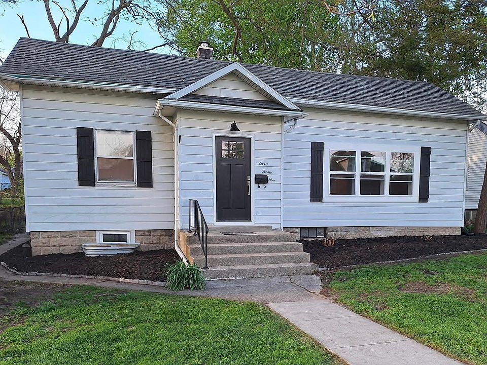 1st image of 729 E Main St