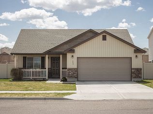 298 Oaktrail Dr, Rexburg, ID 83440