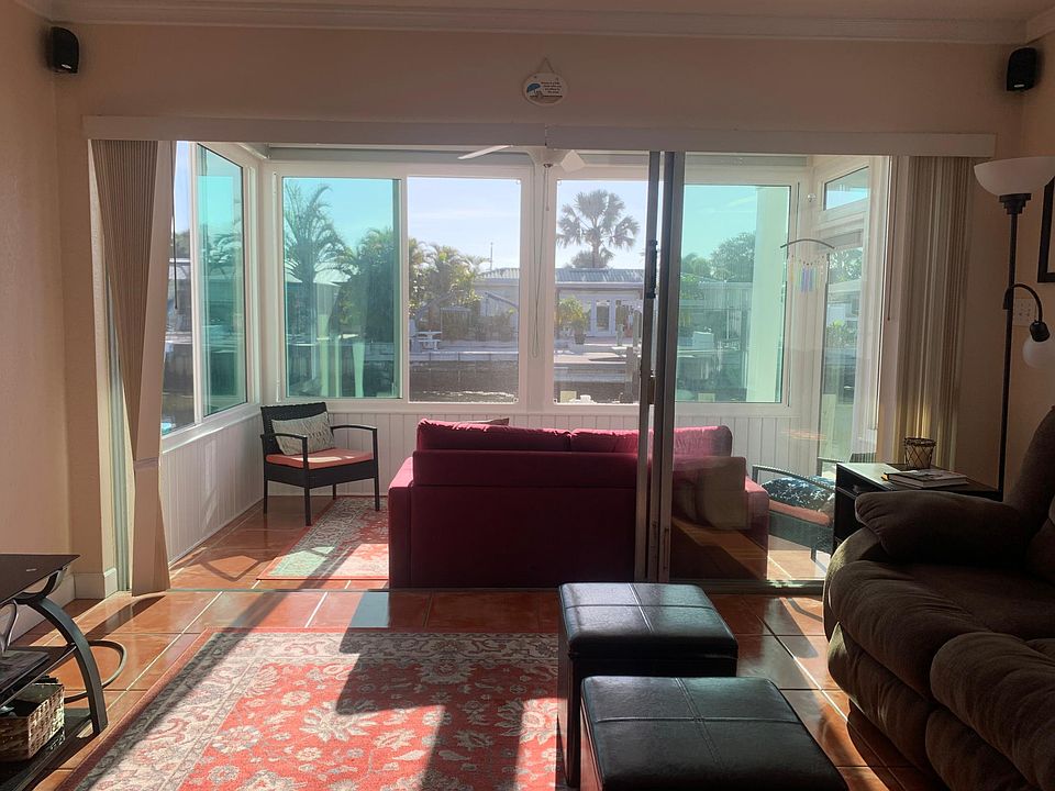 1st image of 2186 Edythe Dr APT 1