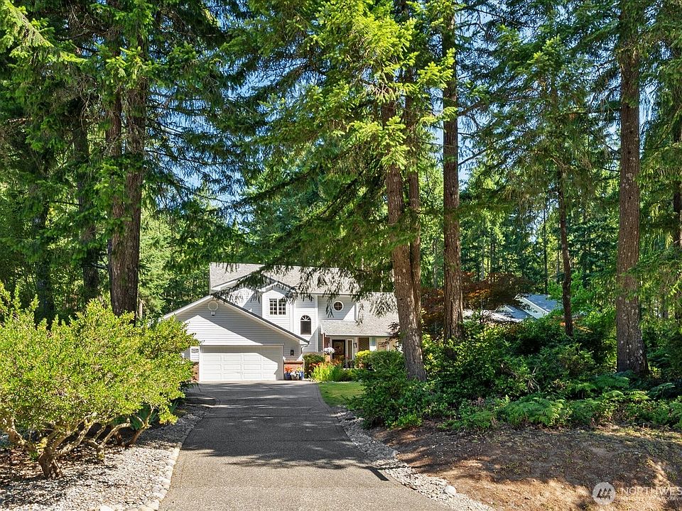 1st image of 8925 Pebble Place SE
