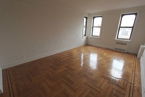 1st image of 4554 41st St