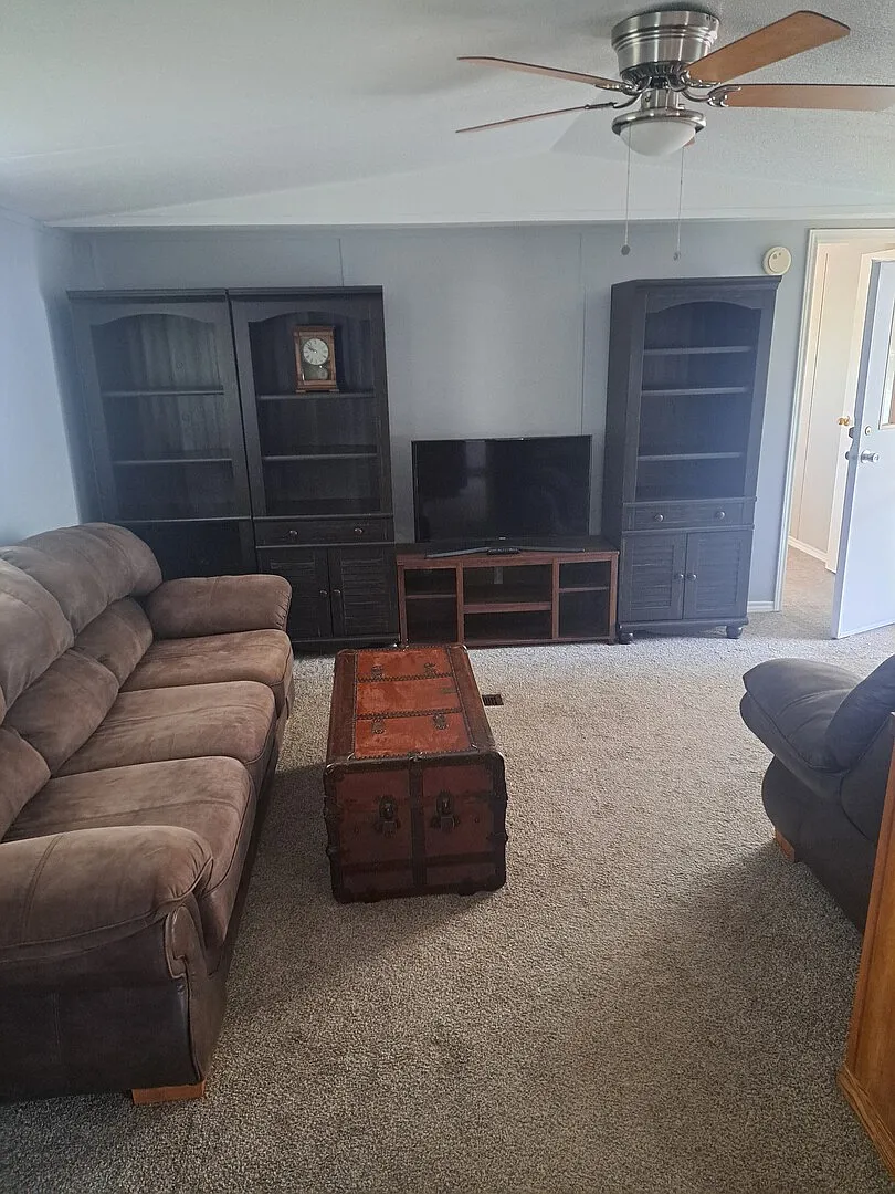 Trailer house — Photo 1