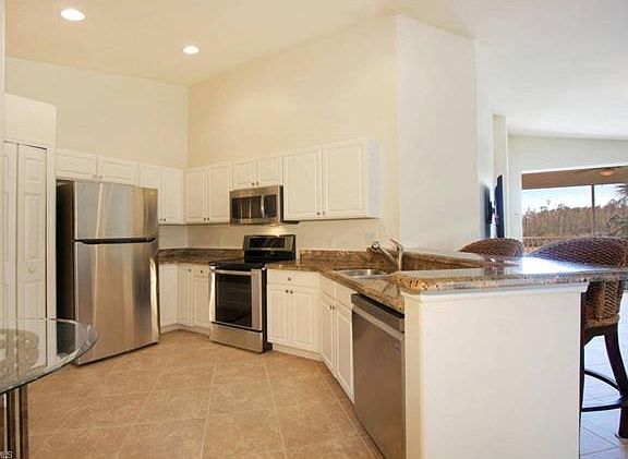 4th image of 10131 Colonial Country Club Blvd APT 1402