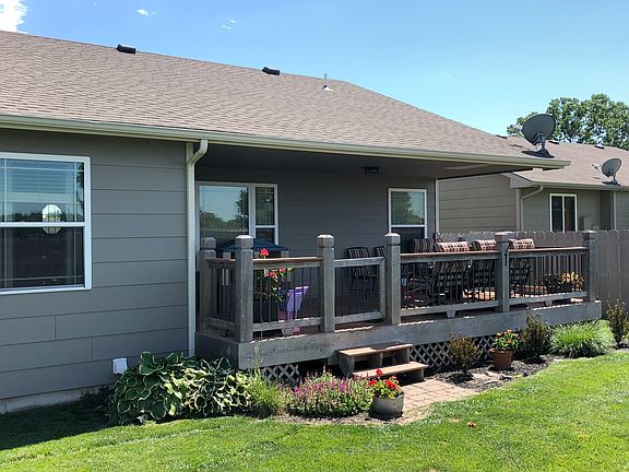 2nd image of 902 E 36th Ave