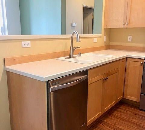 3rd image of 4462 248th Ln SE