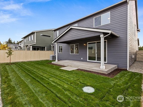 3rd image of 14387 98th Way SE #203
