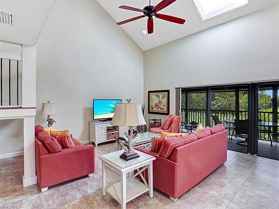 3rd image of 1811 Olde Middle Gulf Dr #18