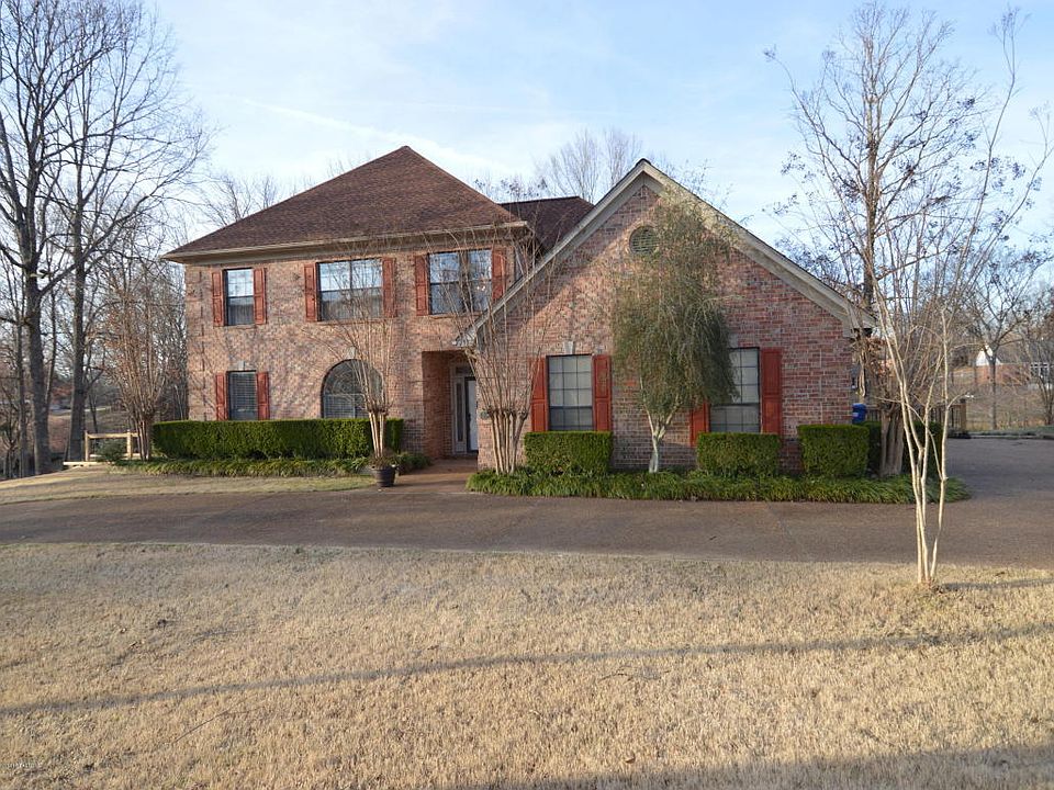 1st image of 2130 Lakeland Cv