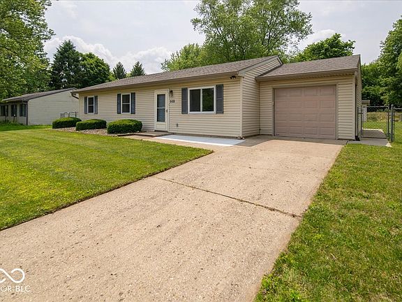 3rd image of 6408 Old Mill Dr