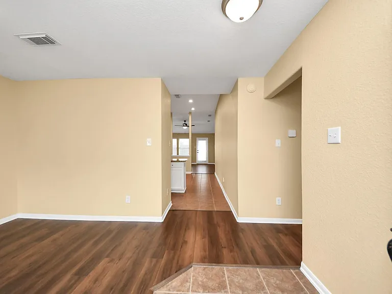 2222 Summit Meadow Dr — Photo 2