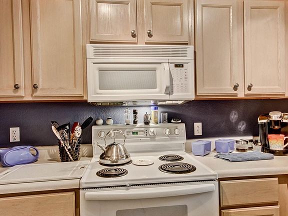 4th image of 4805 E KACHINA Trail #9