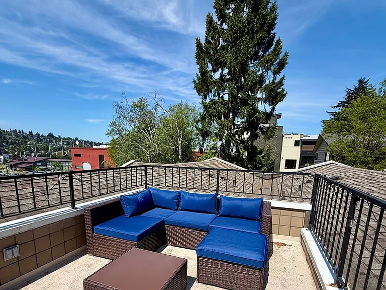 1410 W Raye St — Photo 16