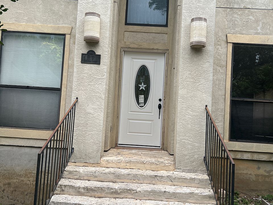 1st image of 27 Niram Ln