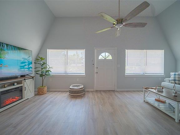 3rd image of 501 Pameto Rd