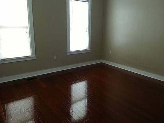 3rd image of 278 Kimball St