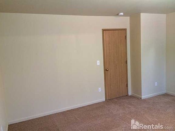 5th image of 24110 70th Avenue Ct E