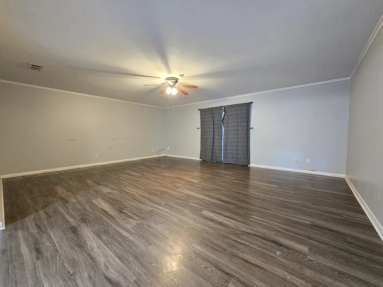 1514 State Highway 155 N — Photo 15