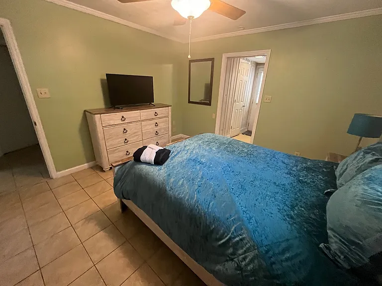 408 Howle Ave #A — Photo 9