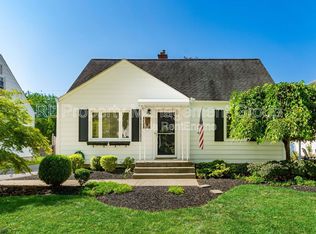 459 Blenheim Rd, Columbus, OH 43214
