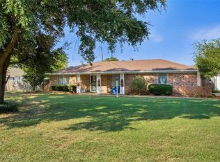 7540 Ball Rd, Forest Hill, TX 76140