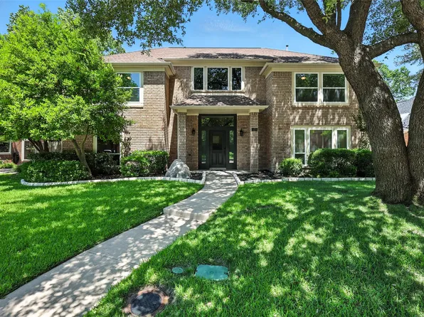 2120 Strathmore Dr, Highland Village, TX 75077