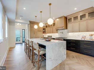 812 6th St NE, Washington, DC 20002