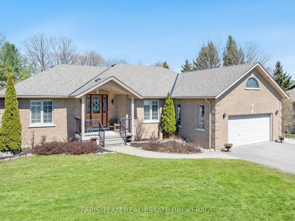5 Blake Ct, Clearview, ON L9Z 1R8