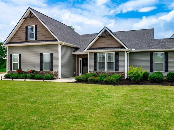 114 Jones Kelley Rd, Travelers Rest, SC 29690