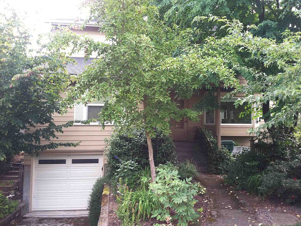 2nd image of 7326 55th Ave NE